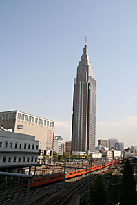 新宿南口（ドコモタワー）サムネイル